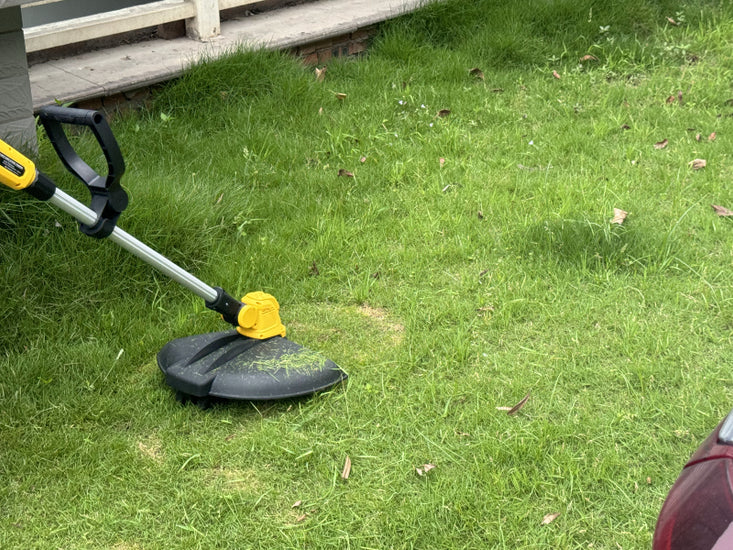 electric grass trimmer